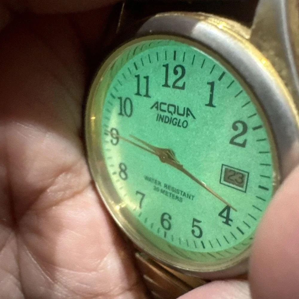 Working Acqua 36mm by Timex Indiglo men's‎ Gold Watch. 4.775.964  Light Works